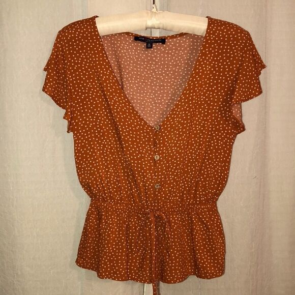 One Clothing S Nordstrom Peplum V Neck Button up Short Flutter Sleeve Blouse - Picture 1 of 9